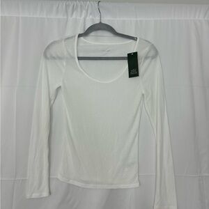 Wild Fable small long sleeve top